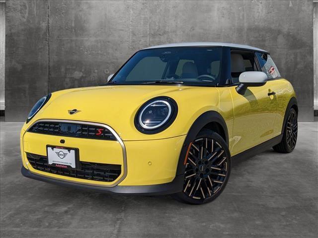 new 2025 MINI Hardtop car, priced at $38,295