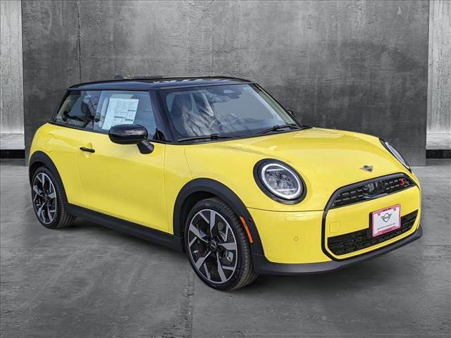 new 2025 MINI Hardtop car, priced at $36,675