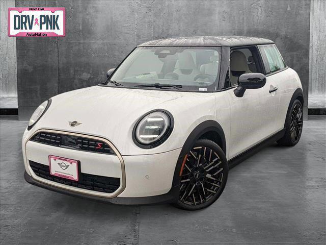 new 2025 MINI Hardtop car, priced at $36,595