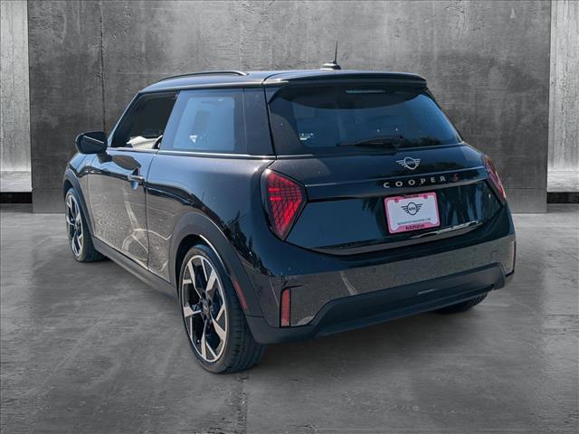used 2025 MINI Hardtop car, priced at $35,777