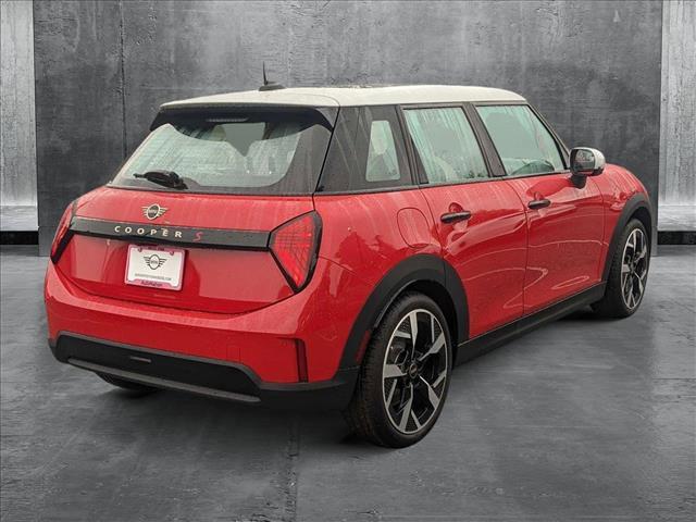 new 2025 MINI Hardtop car, priced at $39,380