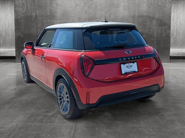 new 2025 MINI Hardtop car, priced at $35,595