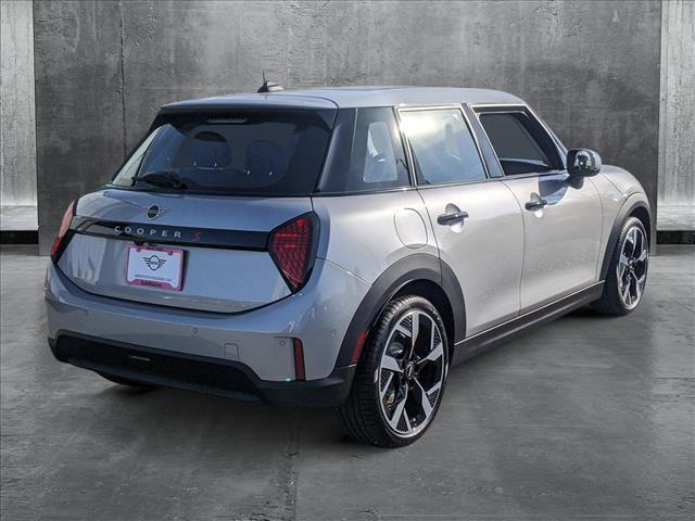 new 2025 MINI Hardtop car, priced at $38,380