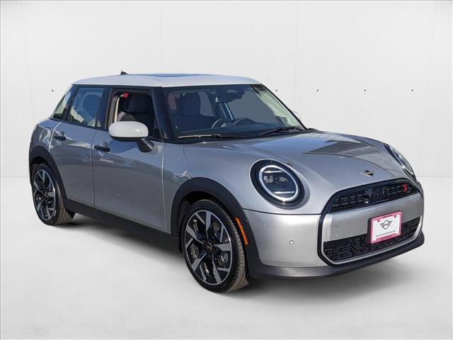 new 2025 MINI Hardtop car, priced at $38,380