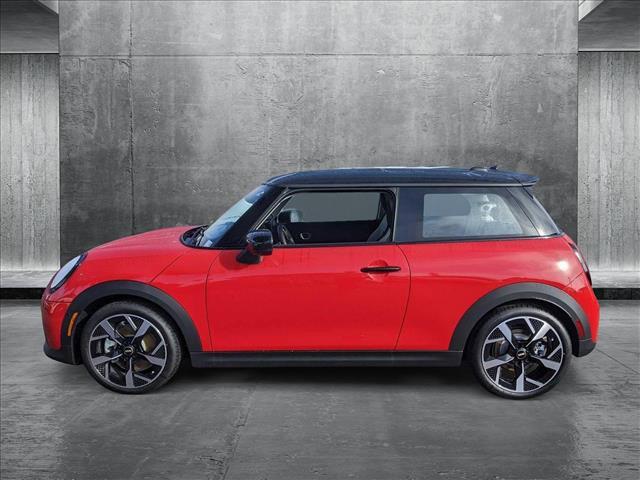 new 2025 MINI Hardtop car, priced at $37,380