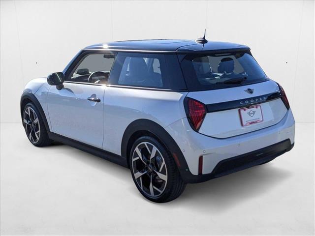 new 2025 MINI Hardtop car, priced at $34,480