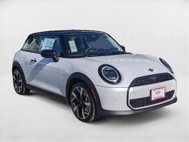 new 2025 MINI Hardtop car, priced at $34,480