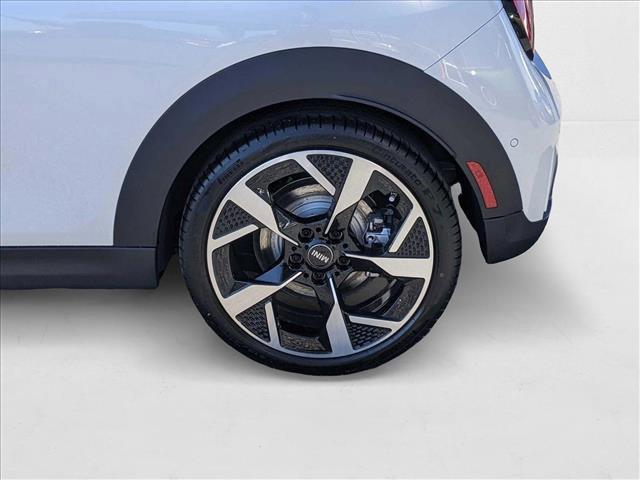 new 2025 MINI Hardtop car, priced at $34,480