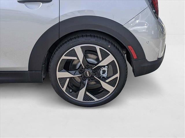 new 2025 MINI Hardtop car, priced at $35,875