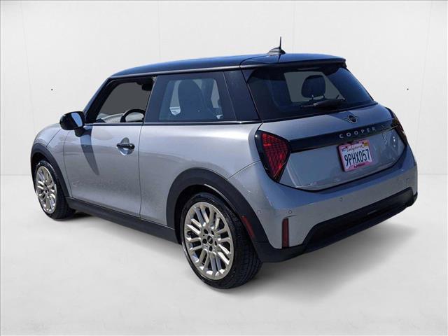 used 2025 MINI Hardtop car, priced at $29,488