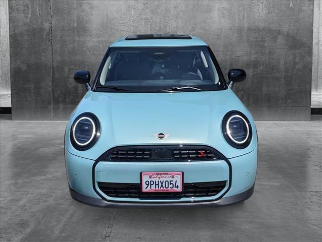 used 2025 MINI Hardtop car, priced at $32,749