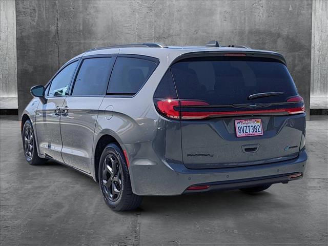 used 2021 Chrysler Pacifica Hybrid car, priced at $27,448