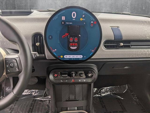 new 2025 MINI Hardtop car, priced at $39,130