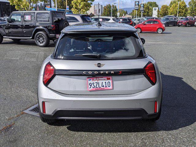 used 2025 MINI Hardtop car, priced at $31,777