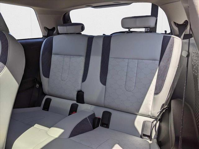 used 2025 MINI Hardtop car, priced at $28,977