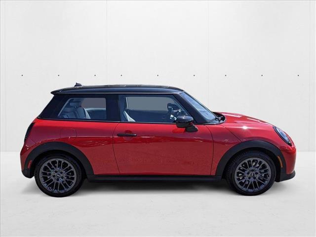 used 2025 MINI Hardtop car, priced at $28,977