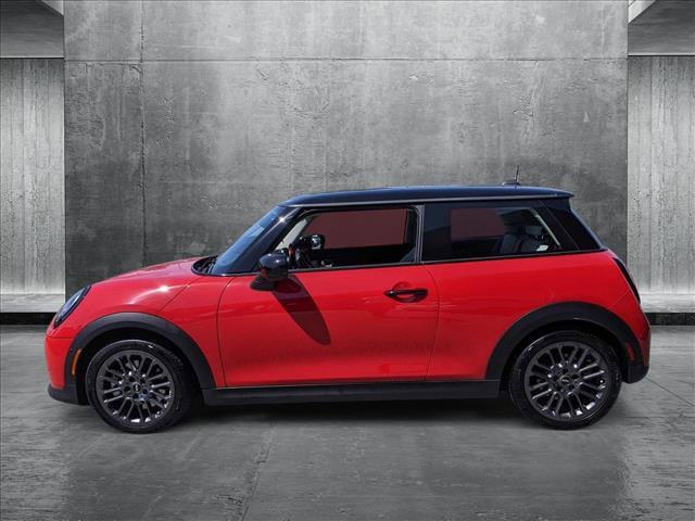 used 2025 MINI Hardtop car, priced at $32,430