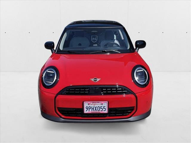 used 2025 MINI Hardtop car, priced at $28,977