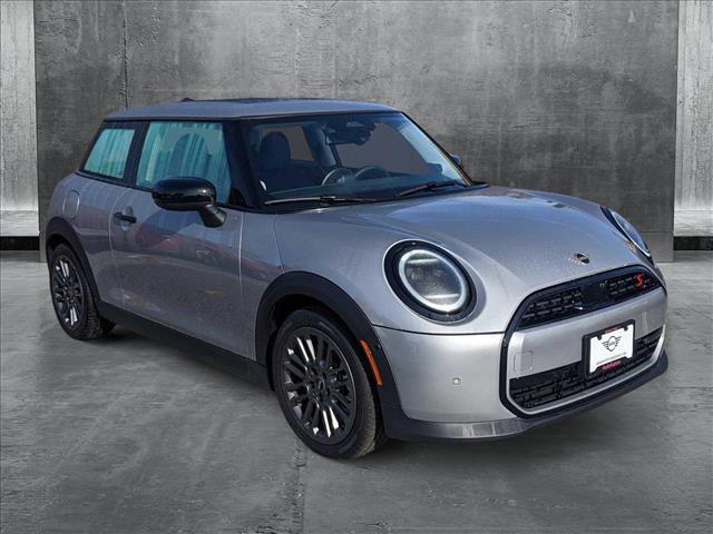 new 2025 MINI Hardtop car, priced at $34,095