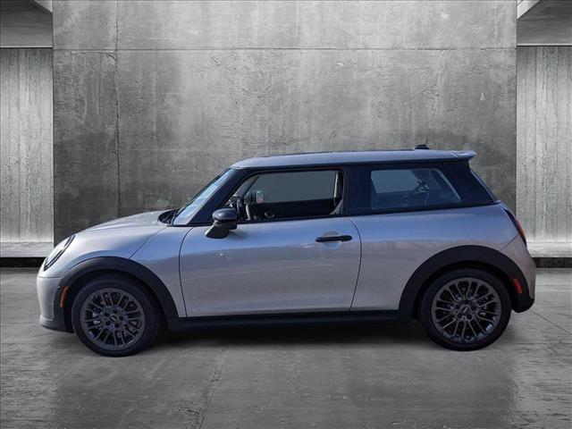 new 2025 MINI Hardtop car, priced at $34,095