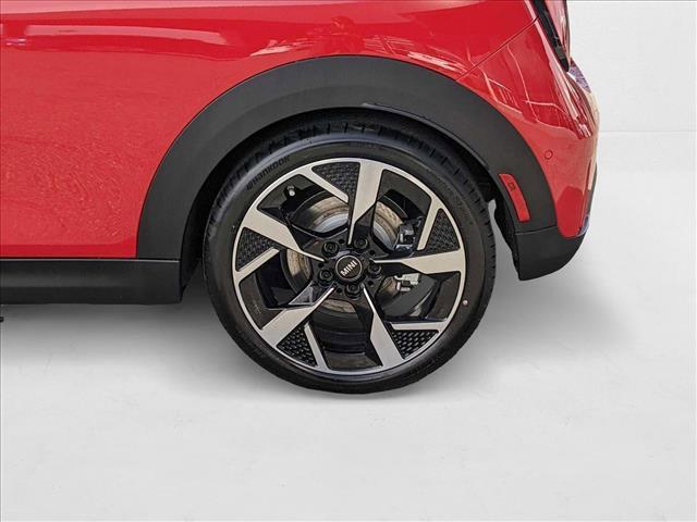 new 2025 MINI Hardtop car, priced at $34,480