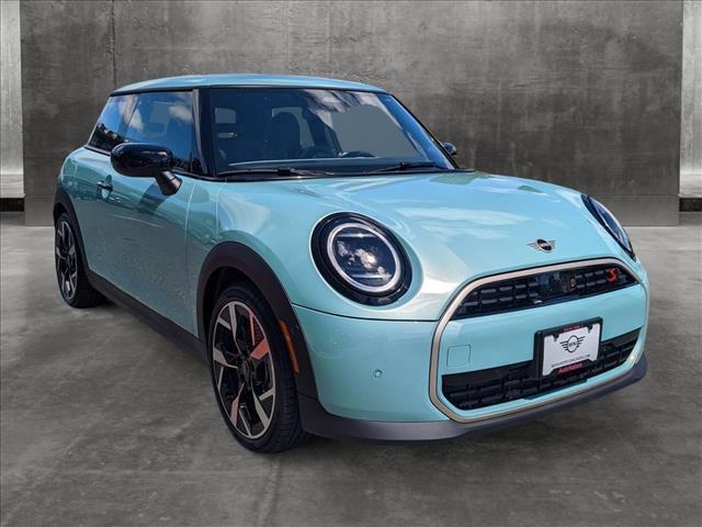 new 2025 MINI Hardtop car, priced at $37,495