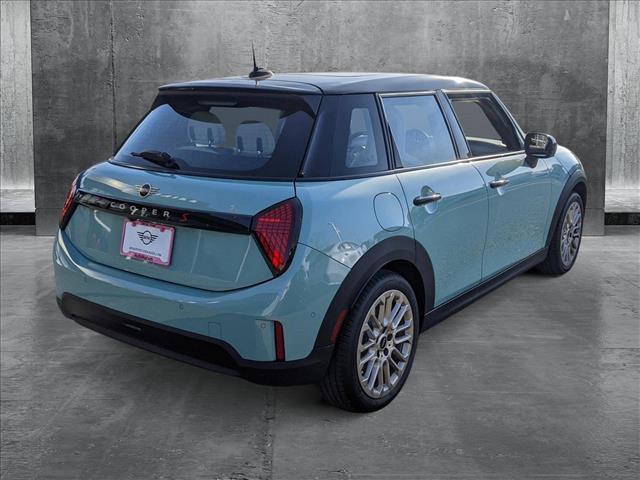 new 2025 MINI Hardtop car, priced at $39,380