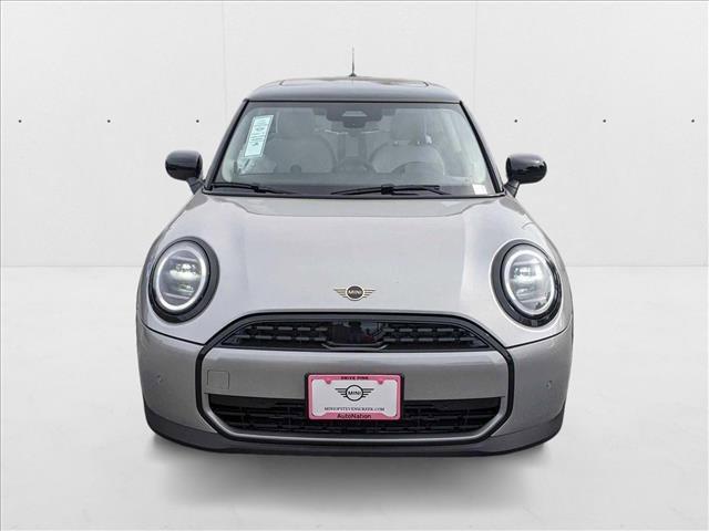 new 2025 MINI Hardtop car, priced at $34,480