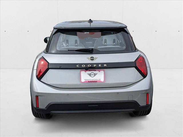 new 2025 MINI Hardtop car, priced at $34,480