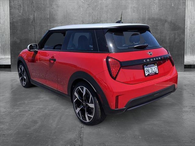used 2025 MINI Hardtop car, priced at $32,777