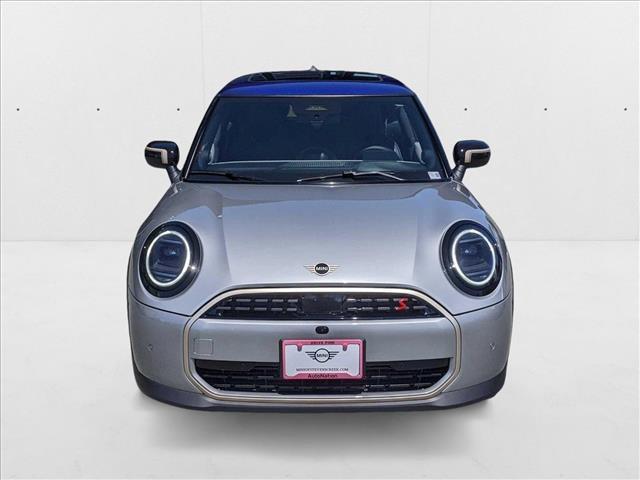 new 2025 MINI Hardtop car, priced at $39,800