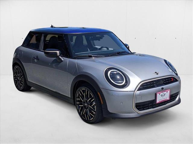 new 2025 MINI Hardtop car, priced at $39,800