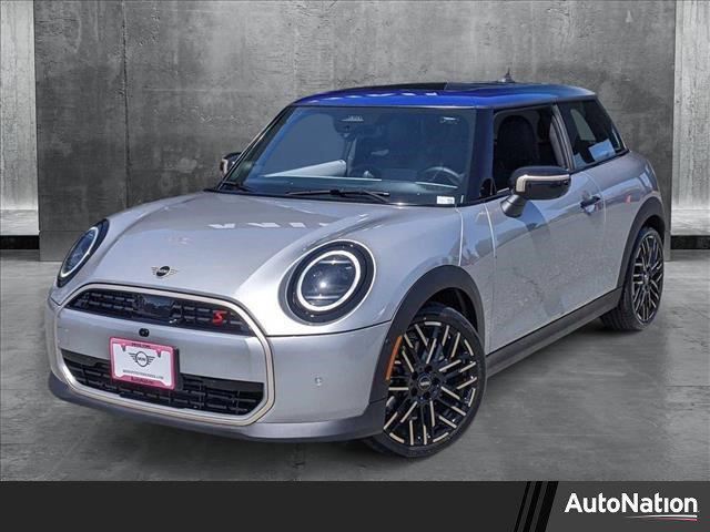 new 2025 MINI Hardtop car, priced at $39,800