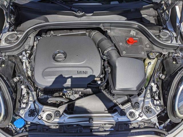 new 2025 MINI Hardtop car, priced at $39,800