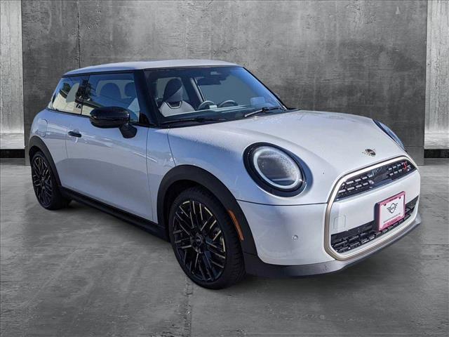 new 2025 MINI Hardtop car, priced at $37,525