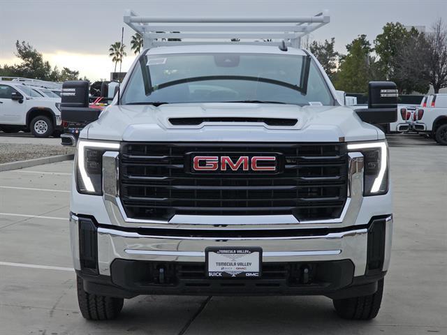 new 2025 GMC Sierra 2500 car, priced at $53,143