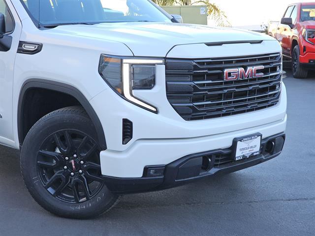new 2025 GMC Sierra 1500 car, priced at $58,035
