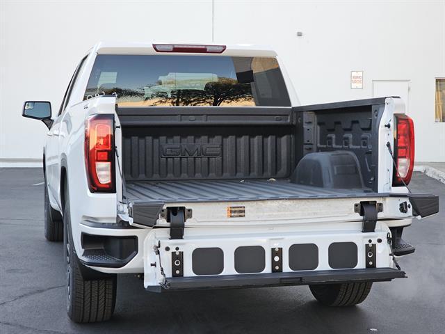new 2025 GMC Sierra 1500 car, priced at $58,035