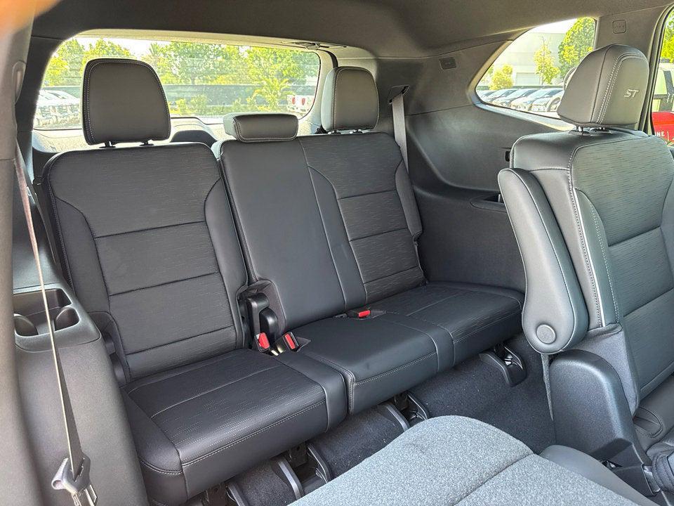 new 2026 Buick Enclave car, priced at $50,542