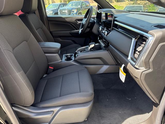 new 2025 GMC Canyon car, priced at $43,890