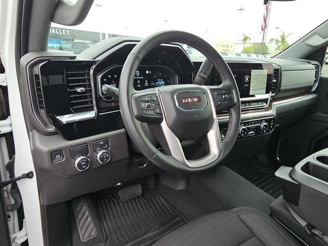 used 2023 GMC Sierra 1500 car, priced at $42,262