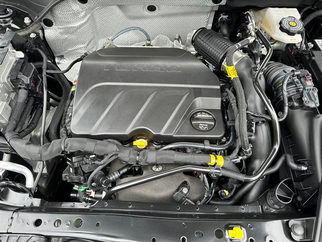 new 2025 Buick Envista car, priced at $29,374