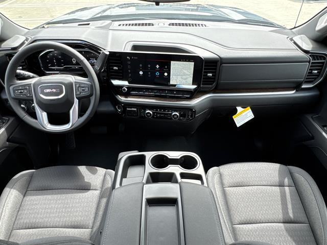 new 2025 GMC Sierra 1500 car, priced at $58,039