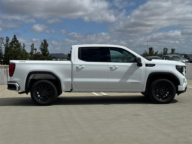 new 2025 GMC Sierra 1500 car, priced at $61,034