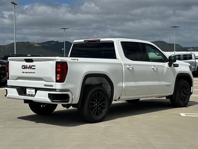 new 2025 GMC Sierra 1500 car, priced at $61,034