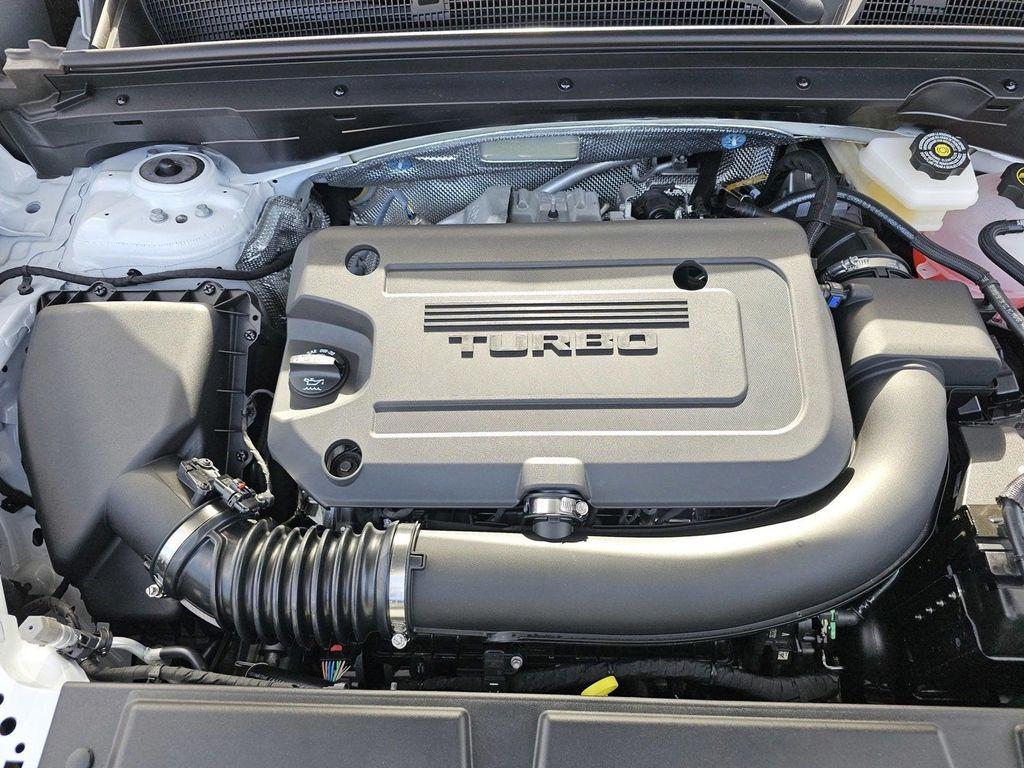 used 2025 Buick Envision car, priced at $40,740
