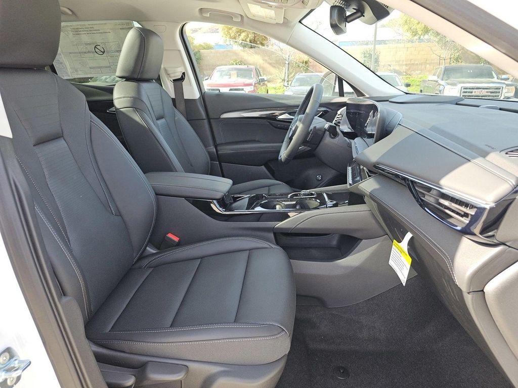 used 2025 Buick Envision car, priced at $40,740