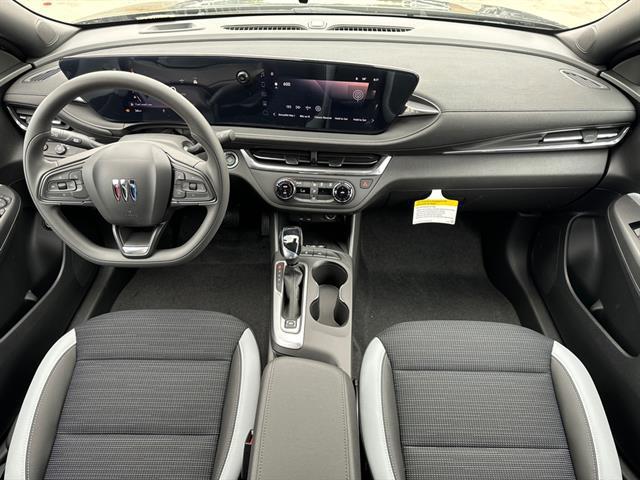 new 2025 Buick Envista car, priced at $27,179