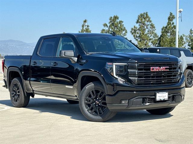 new 2025 GMC Sierra 1500 car, priced at $54,685