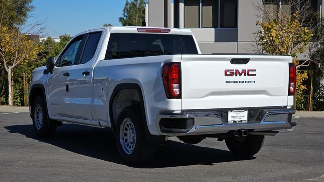 new 2025 GMC Sierra 1500 car, priced at $46,370